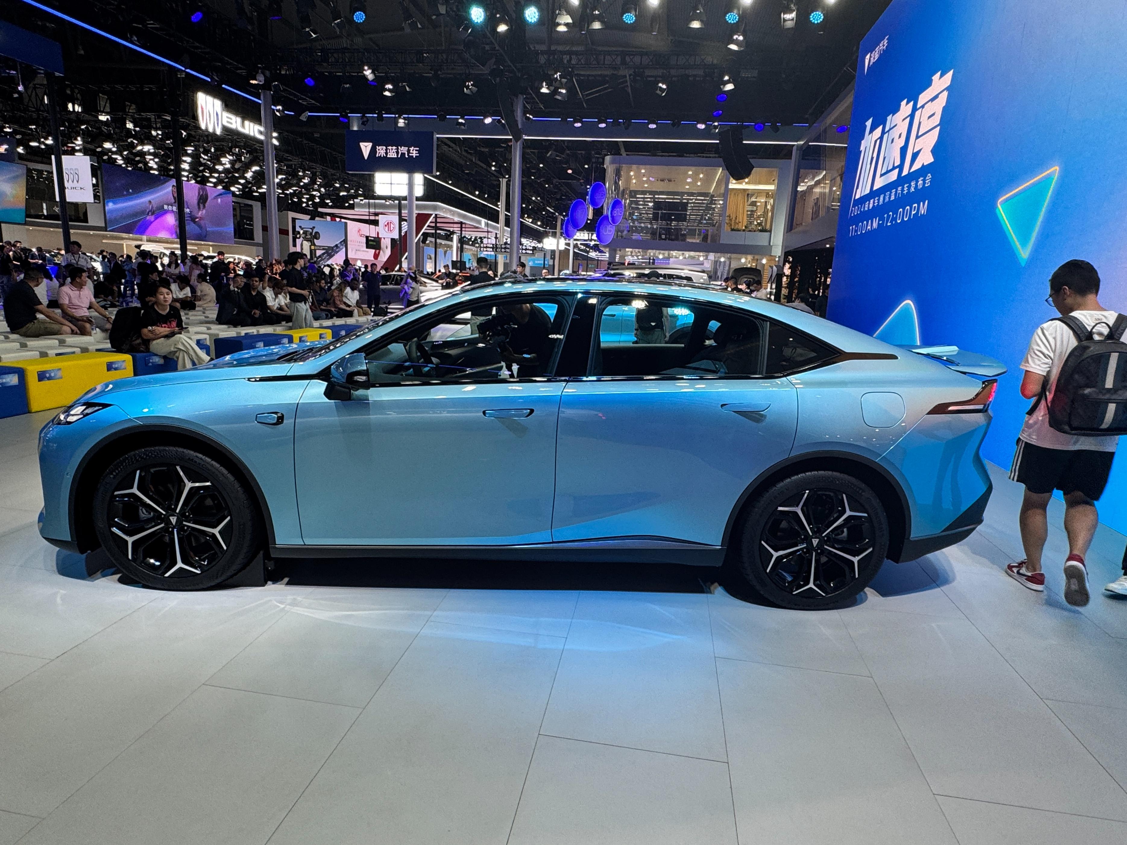 【成都車展】深藍(lán)L07首發(fā)亮相，預(yù)計(jì)2024年下半年上市