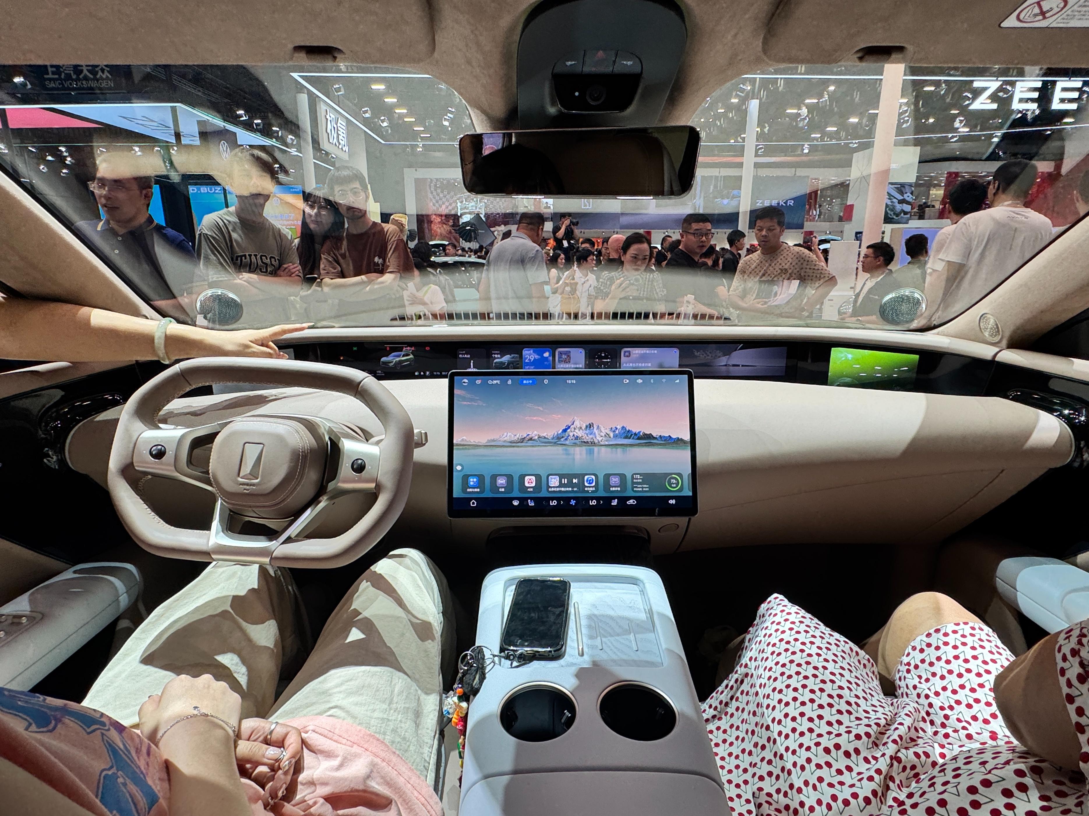 【成都車展】阿維塔07亮相并開啟預售，2024年下半年上市