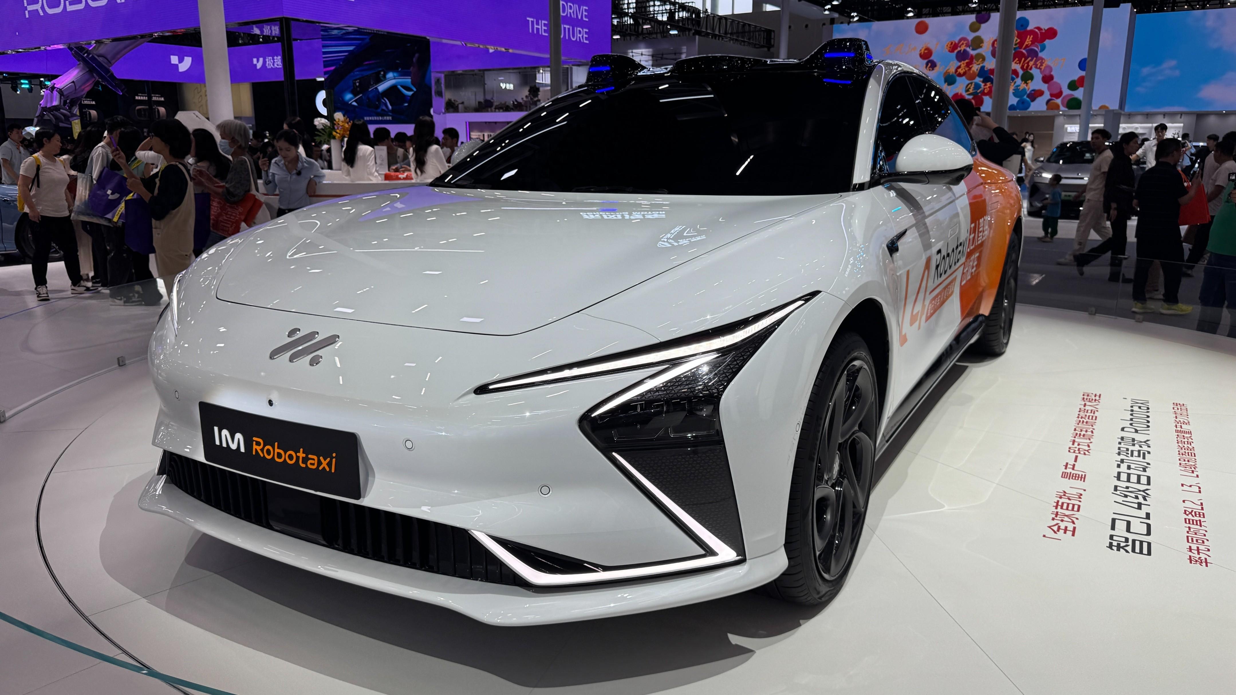 全新智己LS6、智己L6大進化！鎖定“20萬元級純電最優(yōu)選”
