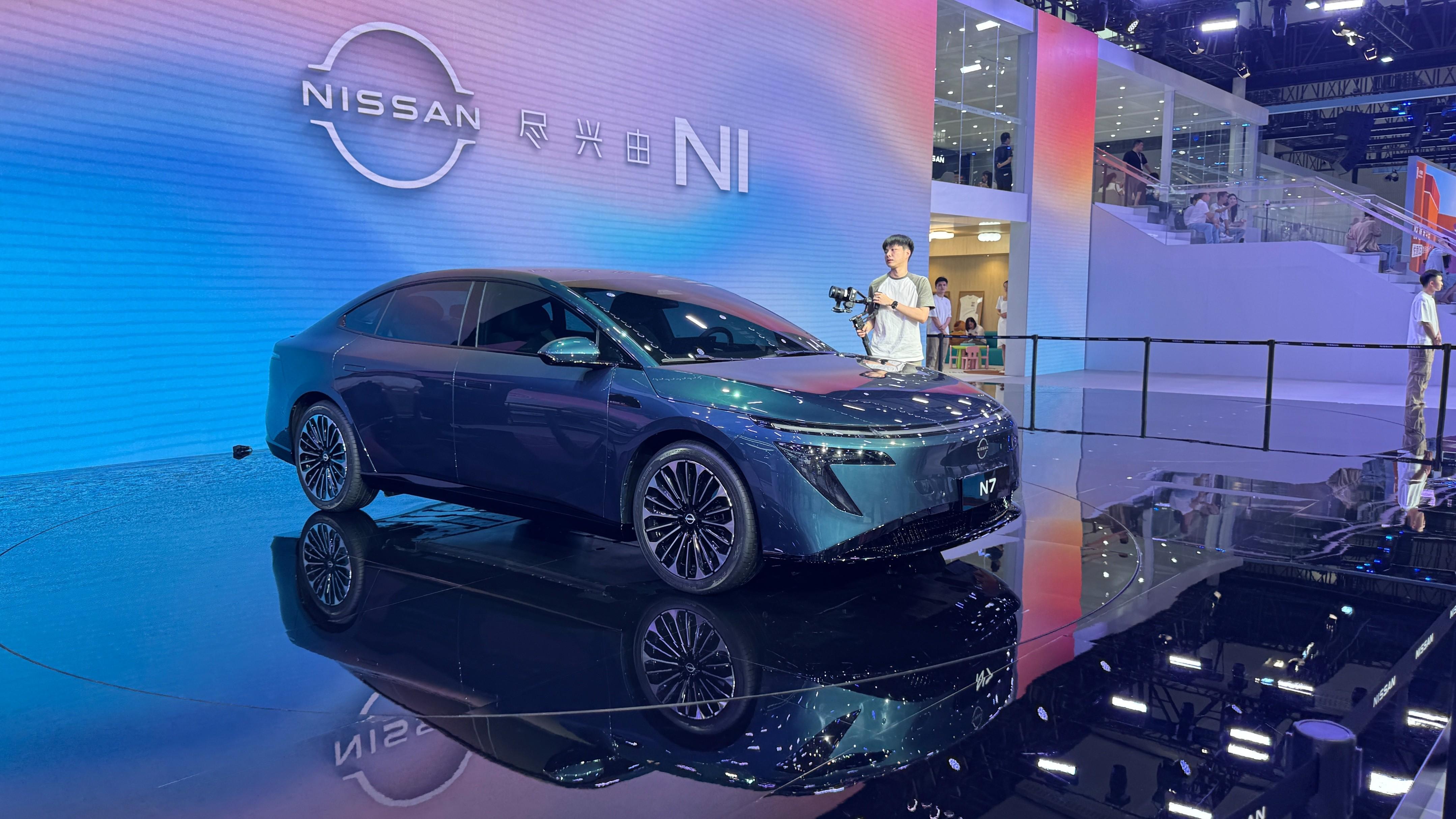 2025年內(nèi)上市！日產(chǎn)全新車型N7在廣州車展首發(fā)亮相