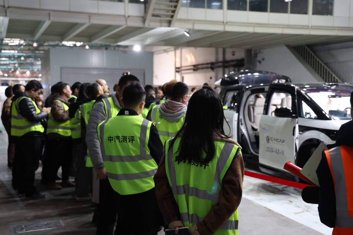 走進(jìn)C-NCAP碰撞試驗(yàn)室，探秘汽車安全真相