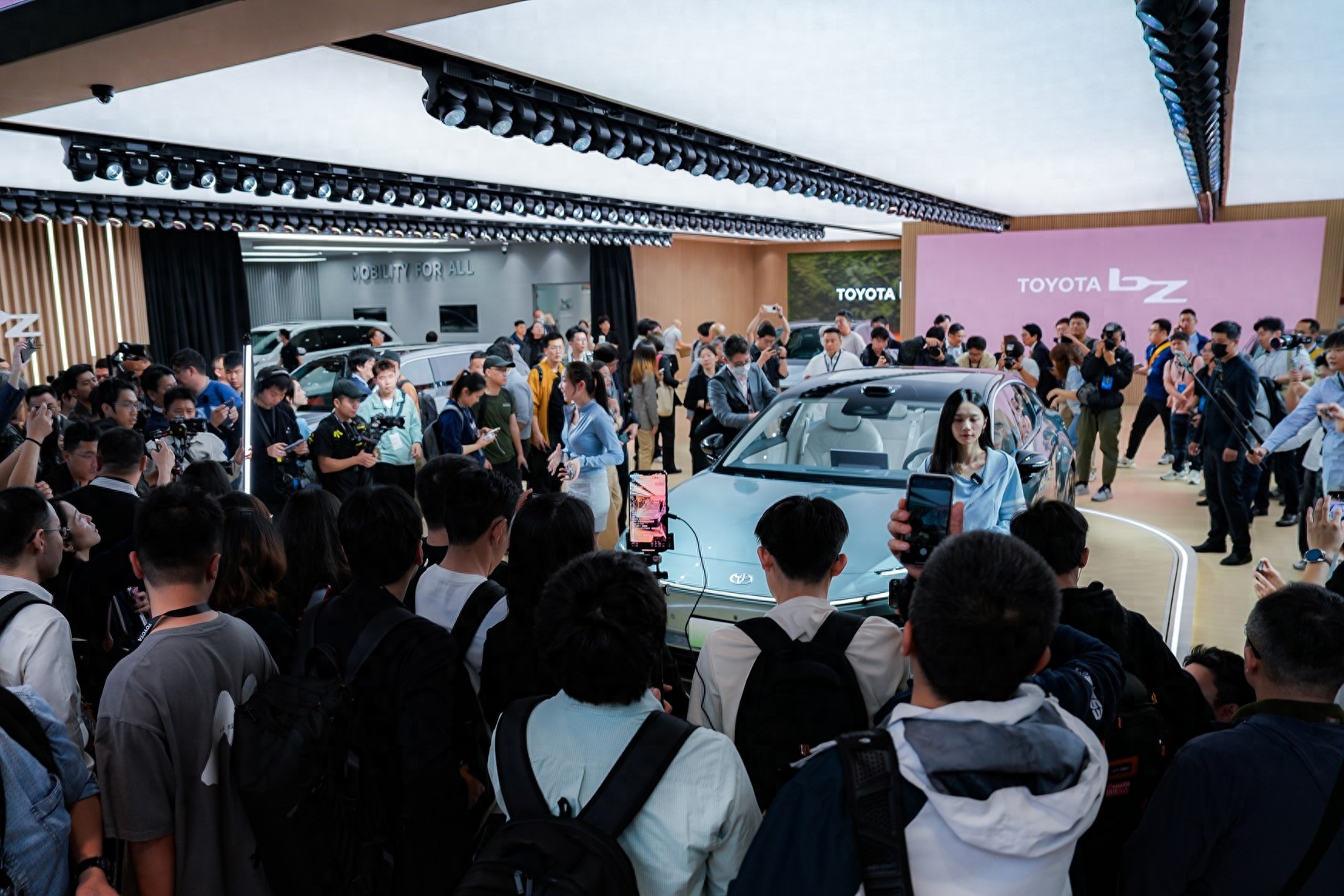 全面展示現(xiàn)地化研發(fā)實力，廣汽豐田構建合資“油電同強”新范
