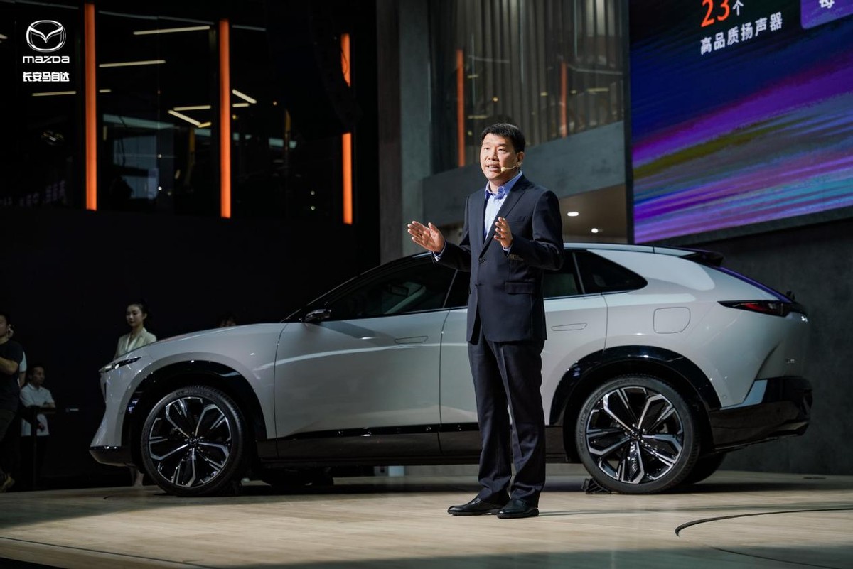 馭電·新境 長(zhǎng)安馬自達(dá)MAZDA EZ-60全球首秀